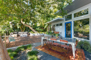 Parson Architecture Franklin Hills Midcentury Modern Exterior Dining Patio